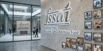 FSSAI's warning: Packing or serving food in newspaper is dangerous for health, instructions issued to food vendors