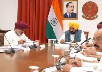 नीट छात्रों और परिवार के एक सदस्य को पंजाब रोडवेज की बसों में फ्री यात्रा: हरपाल सिंह चीमा