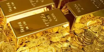 Gold Price Today: Gold prices fall again, price of 22 carat in Delhi below ₹ 1.44 lakh, know today's latest price.