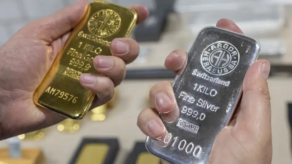 Gold-Silver Price Crash: Silver fell by ₹ 6,000, gold also became cheaper, check today's latest price here before buying.