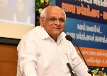 गुजरात 38,400 स्कूलों में 28 लाख से ज्यादा बच्चों को शामिल करने के लिए स्कूल एनरोलमेंट ड्राइव शुरू करेगा