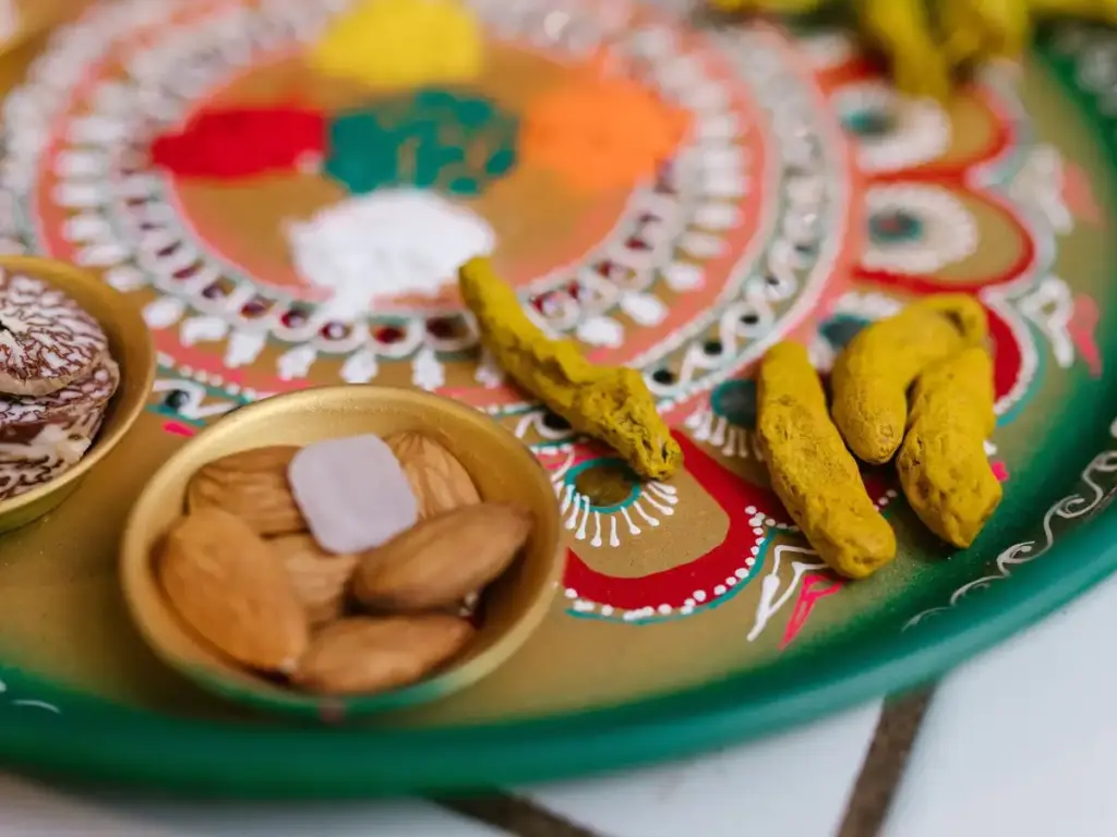 Guru Gochar in Pushya Nakshatra 18 June: Auspicious yoga is being formed due to entry of Guru in Pushya Nakshatra, know the effects and remedies.