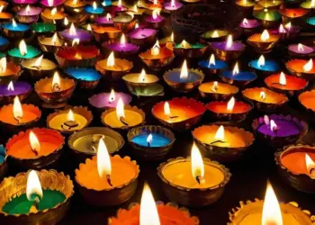 Guru Pushya Yog 2026: Auspicious yoga formed by the conjunction of Saturn and Jupiter, special benefits for Aries and Virgo.