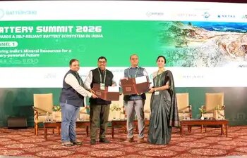 IIT Roorkee and WRI India sign MoU to promote sustainable battery and clean energy research