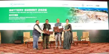 IIT Roorkee and WRI India sign MoU to promote sustainable battery and clean energy research