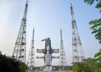 ISRO successfully conducts hot test of 175 ton semi-cryogenic engine