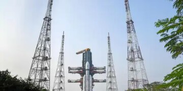 ISRO successfully conducts hot test of 175 ton semi-cryogenic engine