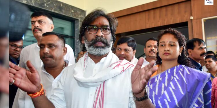Jharkhand RS Poll Shock: JDU Offers Support to Hemant Soren After Congress Setback. Jharkhand Politics: Cross voting changed the game! Congress lost, now Hemant Soren got a big political offer. News Track in Hindi