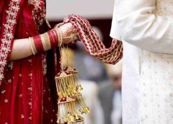 Jharkhand wedding clash Garhwa wedding dispute Orchestra Program Fight | Jharkhand News: Jayalamala was held, but no rounds were held! Know why the wedding procession returned without the bride. News Track in Hindi