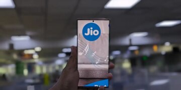 Jio's new explosive plan, facility to use 4 SIMs in a single recharge, users will get big benefit