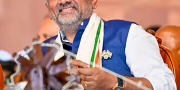Karnataka: Shivakumar accepts Kumaraswamy's challenge on Bidadi project debate