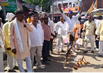 Kushwaha community enraged over suspension of Bayana EO, burnt effigy of MLA Ritu Banawat