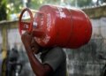 LPG Cylinder Price Today: New rates released on June 18, know the price of 14.2 kg cylinder before booking from home.