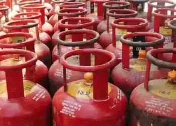 LPG Gas Price Today: How much is domestic and commercial gas cylinder available today? Check the latest prices of your city here
