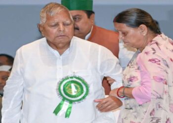 Lalu Yadav Rabri Devi Security Surrender|Bihar Politics| Z Plus Security | Lalu Yadav Rabri Devi Security Surrender: Lalu-Rabri will remain without security! Gave up complete security. News Track in Hindi