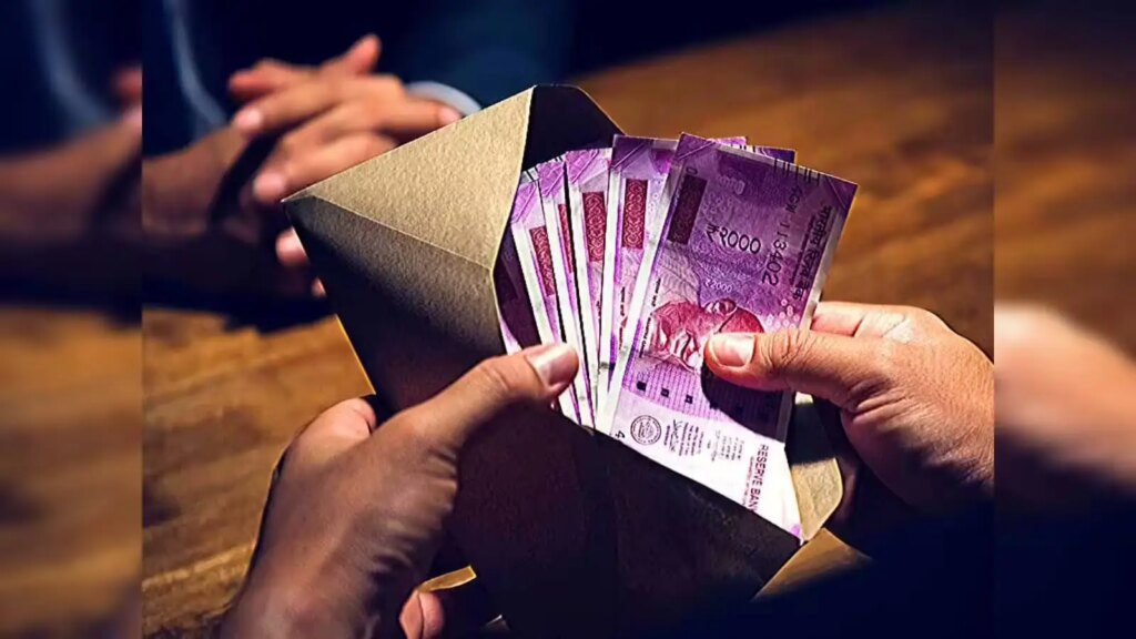 Low Investment Business Ideas: Start these 20 great businesses with just ₹ 10,000, you will get huge profits with low income.