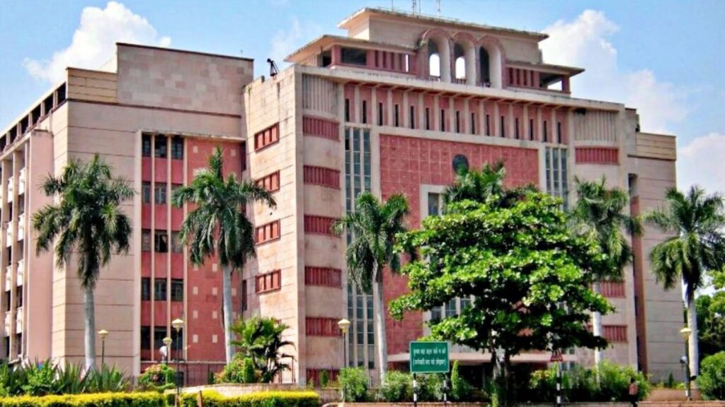 MP Promotion News| Big Decision Expected Today on Madhya Pradesh Government Employees' Promotions. MP News: Hope of 10 years wait ending, big decision on promotion of government employees may be taken today. News Track in Hindi