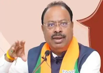 महाराष्ट्र: राजस्व मंत्री बावनकुले ने बाढ़ से बचाव के लिए गाद हटाने के कार्य में तेजी लाने का आदेश दिया