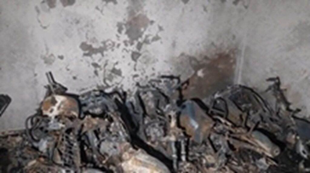 Massive fire breaks out in multi-storey building in Delhi's Tughlakabad Extension, 3 people killed