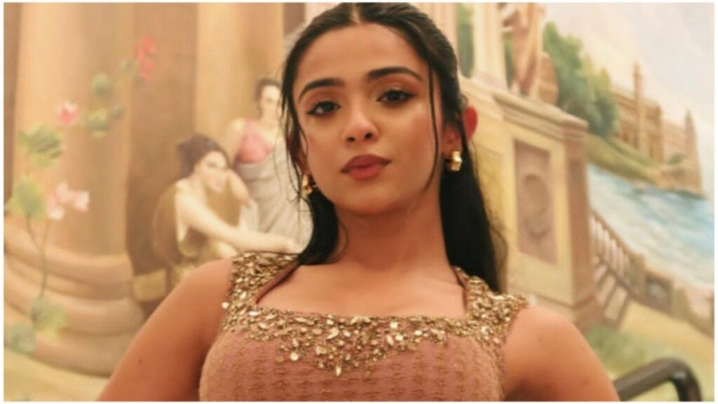 Messing with Apoorva Makhija cost the person dearly, he publicly fixed the influencer's rate, then had to apologise!