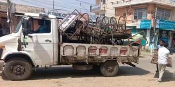 Municipal Corporation Jaipur strict on encroachment: 4 canter goods seized, carrying charge of Rs 7 thousand collected
