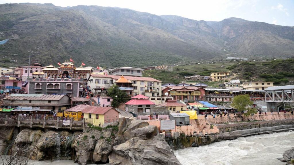Narendra Modi|Uttarakhand Spiritual Tourism|Latest Hindi News|Samachar Hindi Newstrack | Uttarakhand News: Pilgrimage places of Uttarakhand get new identity, confluence of faith and development in Modi era. News Track in Hindi
