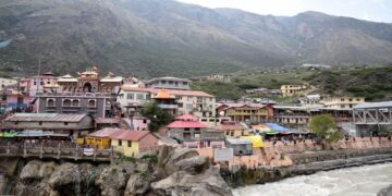 Narendra Modi|Uttarakhand Spiritual Tourism|Latest Hindi News|Samachar Hindi Newstrack | Uttarakhand News: Pilgrimage places of Uttarakhand get new identity, confluence of faith and development in Modi era. News Track in Hindi