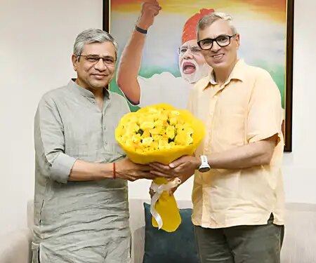New stop of Vande Bharat Express in Anantnag, passengers, traders will get benefit: Ashwini Vaishnav