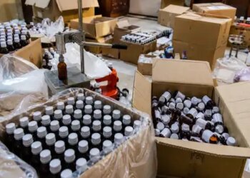Now cough syrup will not be available without doctor's prescription, Center changed the rules (Lead)