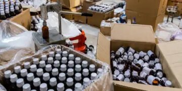 Now cough syrup will not be available without doctor's prescription, Center changed the rules (Lead)