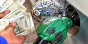 Panic in the oil market! Shipping charge increased 9 times, LPG cylinder along with petrol and diesel may also become expensive.