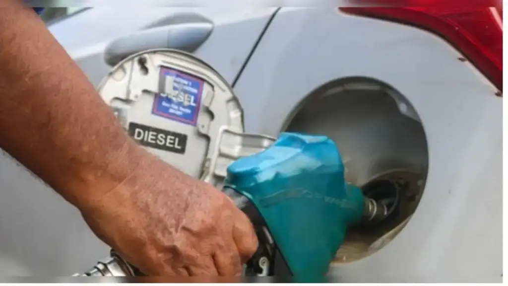 Petrol Diesel Price Today: Crude oil became cheaper, did the prices of petrol and diesel reduce today? Know the latest rates from Delhi to Noida