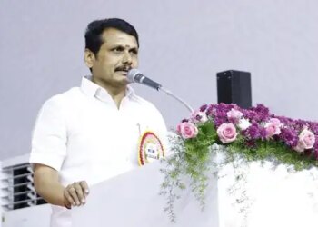 Police reached Chennai residence of DMK leader Senthil Balaji, political stir increased amid many cases.