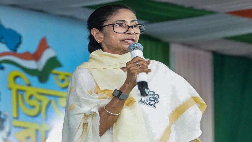 Political speech proved costly! FIR lodged against Mamata Banerjee, uproar over statement made regarding a particular community