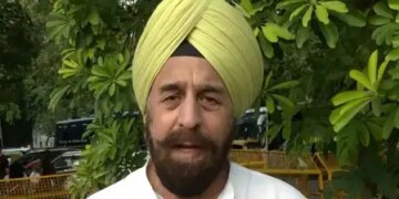 ईवीएम आगजनी विवाद पर आरपी सिंह की सलाह, बोले- यह दुर्घटना है, राजनीति न करें