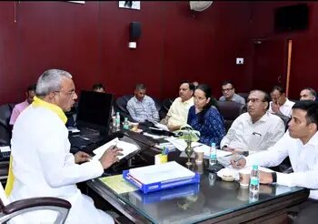 Rajbhar in action mode before monsoon, said- damaged hand pumps should be repaired and drinking water schemes should be completed on time.