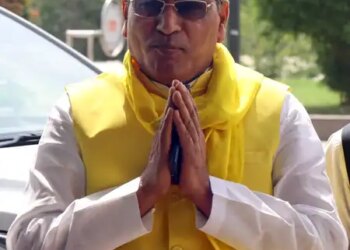 राजभर ने अखिलेश को जन्मदिन की बधाई के साथ कसा तंज, कहा-एसी-पीसी की राजनीति छोड़िए