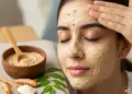 Say goodbye to expensive beauty products! Prepare this face pack with things available at home, your skin will look clean and glowing.