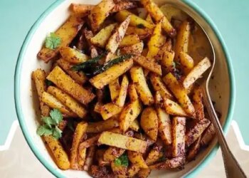 Say no to outside food in summer, make spicy pickled potatoes at home, know the method