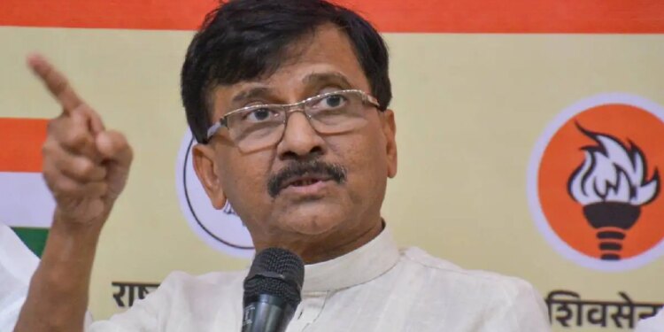 Shiv Sena UBT Crisis: Sanjay Raut's sensational claim regarding defection, said - 'The deal is being done for Rs 15-15 crores'