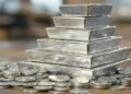 Silver Price Crash: ₹ 24,000 silver broken in just 6 days, price slipped below 2.5 lakhs, big fall in gold too