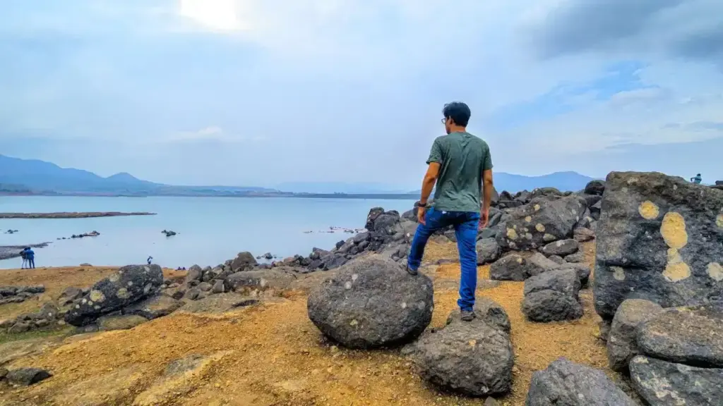 Solo Trip Before Turn 30: Why should you do a solo trip before the age of 30? Know 5 reasons that can change your thinking