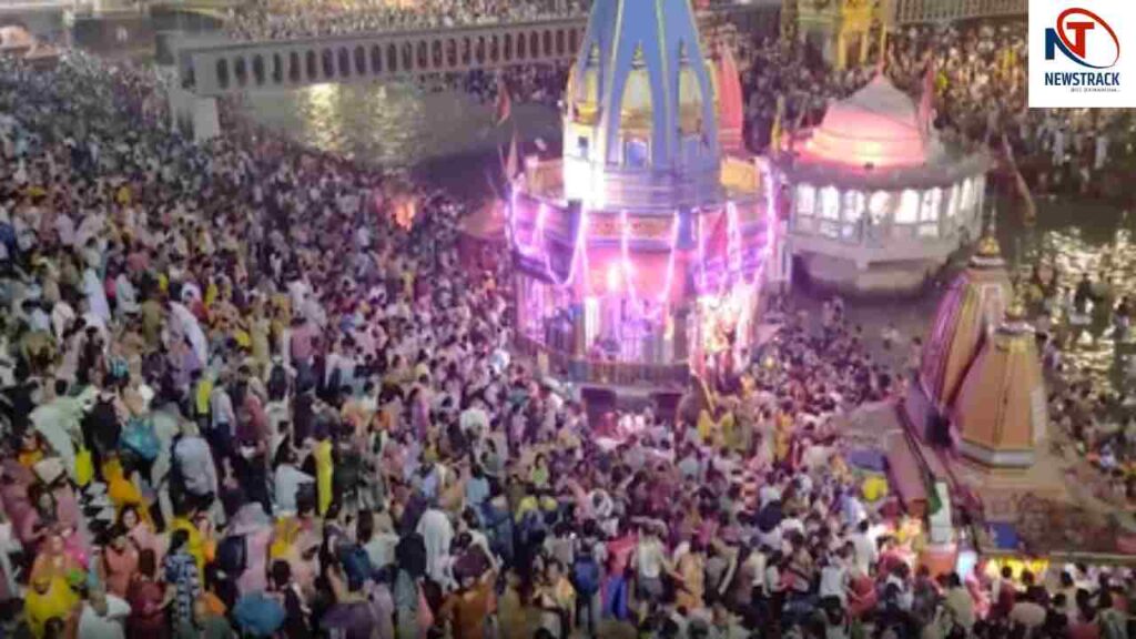 Somvati Amavasya 2026| Haridwar Ganga Snan Har Ki Pauri Newstrack Latest News | Somvati Amavasya: Ocean of faith in Haridwar, huge crowd of devotees on Somvati Amavasya. News Track in Hindi