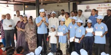 TD and DPT vaccination campaign started in Gujarat, about 19 lakh school children will be vaccinated