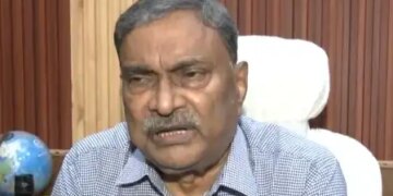 'The patient was referred to Patna, what happened after that is not known', civil surgeon of Bhojpur said on Bharat Tiwari case.