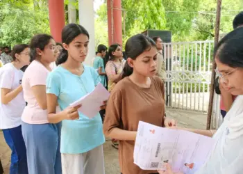 The student had appeared for NEET Re-Exam by hiding her mobile in her undergarments! Reached jail as soon as she was caught, know the whole matter