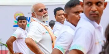नीट अभ्यर्थियों को असुविधा न हो, इसलिए दिल्ली एयरपोर्ट पर रुके रहे पीएम मोदी