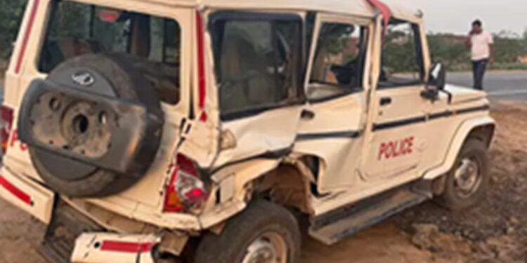 Tragic accident in Lalsot: Speeding trailer hits police patrol Bolero, both vehicles overturn in 20 feet deep ditch, 3 policemen injured