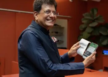 UPI service started in France's prestigious Galeries Lafayette, Piyush Goyal said - another important step towards global expansion of UPI