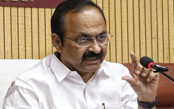 Uproar over white paper in Kerala Assembly, heated debate between Satheesan and Pinarayi Vijayan
